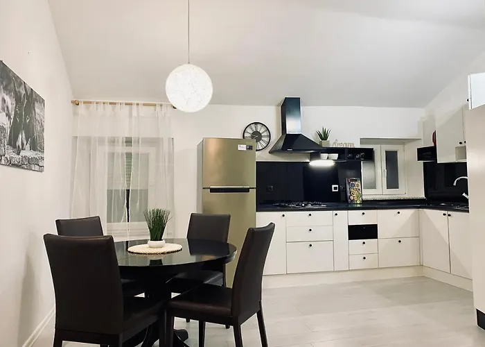 Apartment Beshtie
